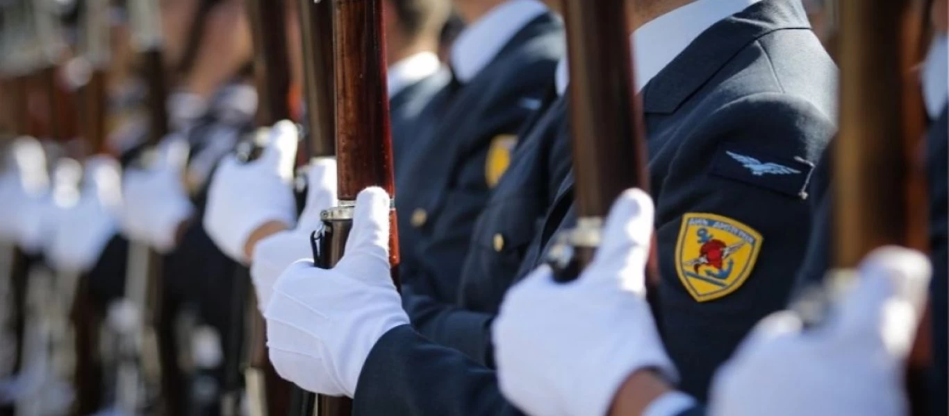 ΓΕΕΘΑ: «Δεν κάνουμε επιστράτευση» - Τι έλεγε το μυστηριώδες μήνυμα
